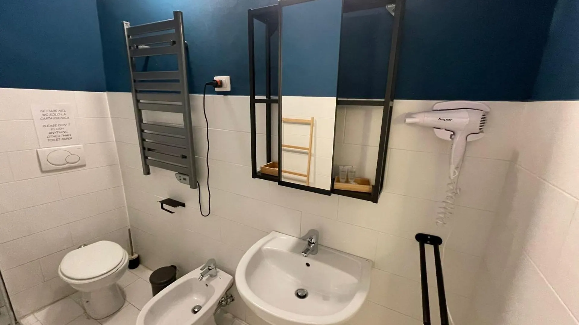 Canonica Charming Apartment Milan